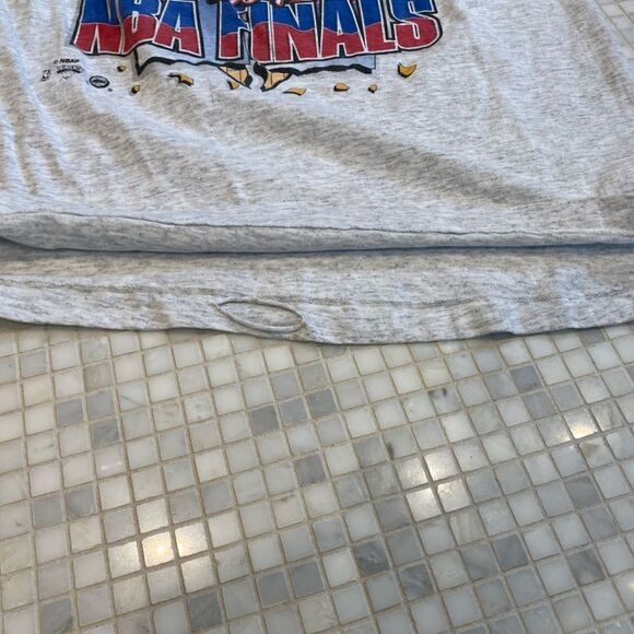 Vintage 1994 NBA Knicks Rockets Championship T-Shirt - Picture 7 of 9